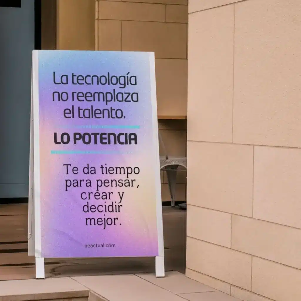 La tecnología hoy viene a potenciar tu trabajo. Implementarla es una buena estrategia.